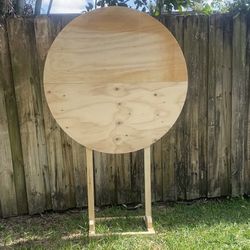 Round Party Backdrop 