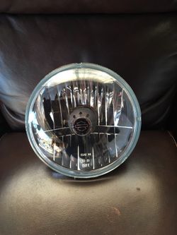 Harley Davidson 5 3/4 headlight