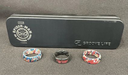Groove Life Marvel Spider-Man Ring Set – “60 Amazing Years” – w/ Tin Case