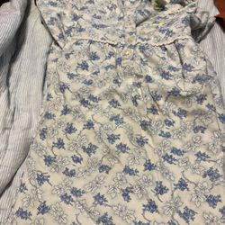 Ladies LL Bean Long Cotton Nightgown 