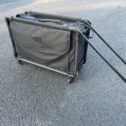 Tutto Rolling Carry On