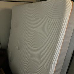 Tempur-pedic Cloud Mattress 