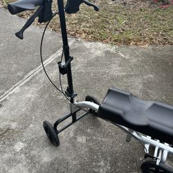 New Nova Knee Walker 