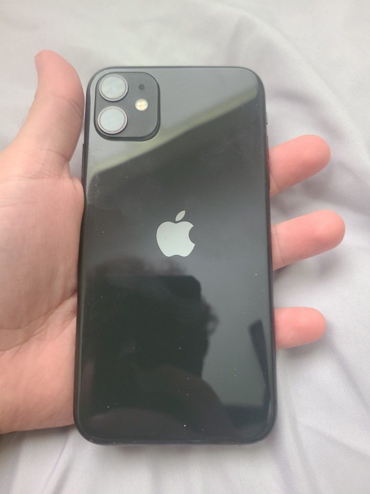 Apple iPhone 11 64GB Fully Unlocked 