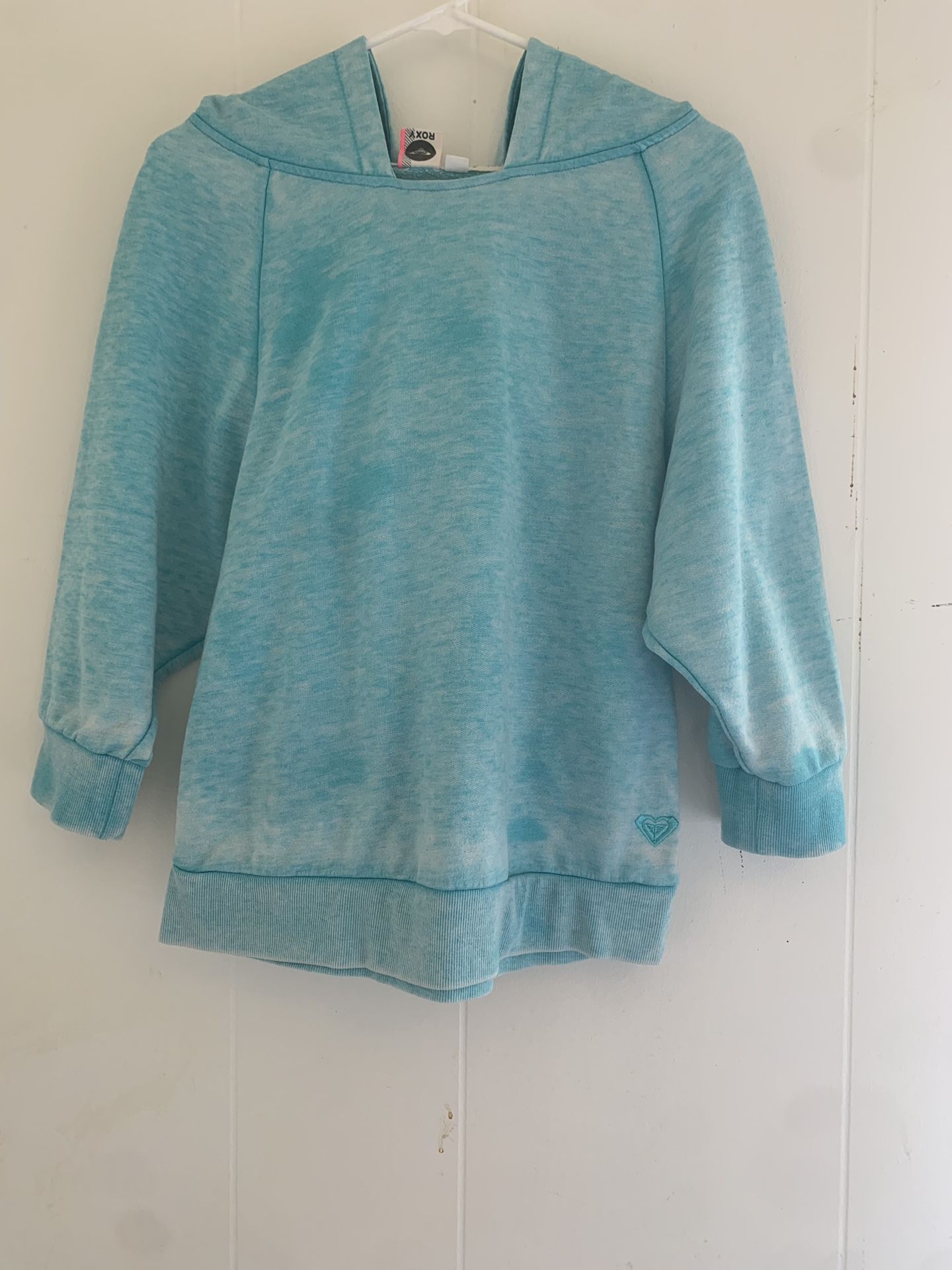 Roxy 3/4 sleeve Sweatshirt size medium