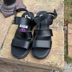 Black Wedges Women’s 6.5