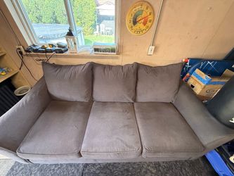Super Comfortable Charcoal Gray 3-Cushion Sofa (Excellent Condition)