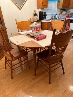 Kitchen table