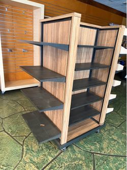 Fixture that rolls with shelves
