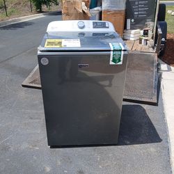 Maytag washer machin