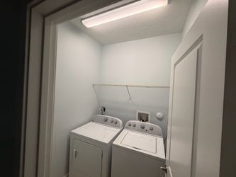 Whirlpool Washer and Dryer Set