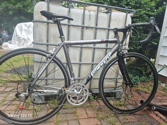 Racing bike