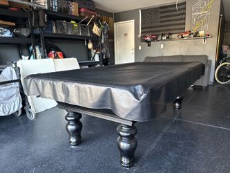Pool table