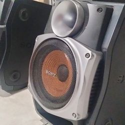 Sony speaker ZUX 9 