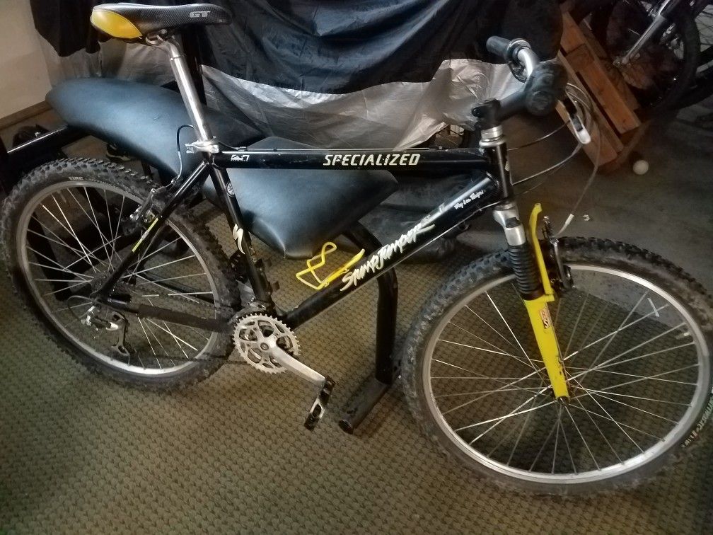Vintage specialized stumpjumper mountain bike