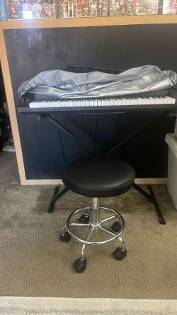 Used Piano set
