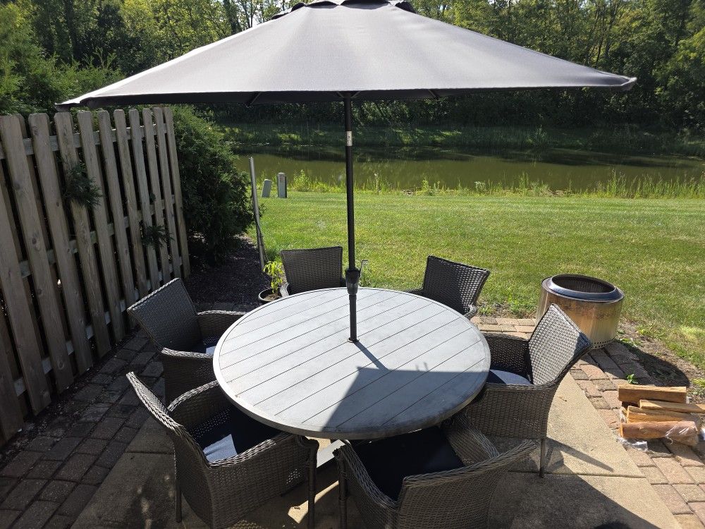 Outdoor Furniture 