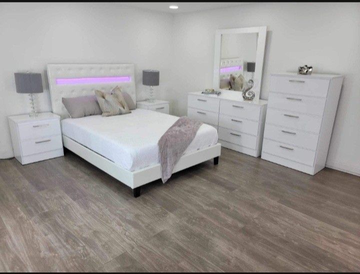 BEDROOM SET ( FINANCING AVAILABLE, NO CREDIT NEEDED),All Products : American Fashion Style Bags On Sale