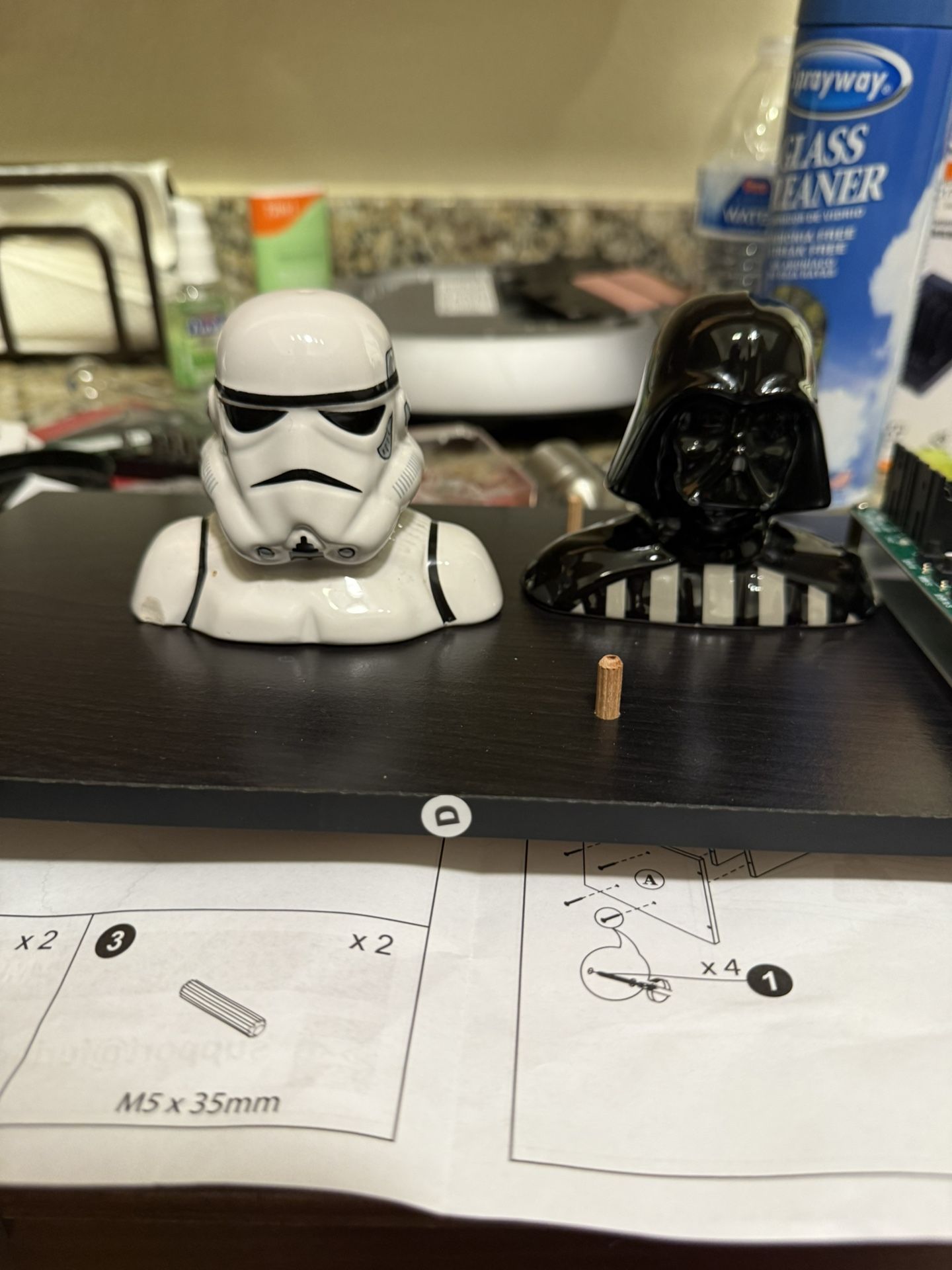 Star Wars Vader & Stormtrooper salt/pepper Shakers