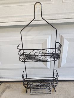 Hanging shower caddy