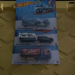 Hot Wheels Track Fleet 