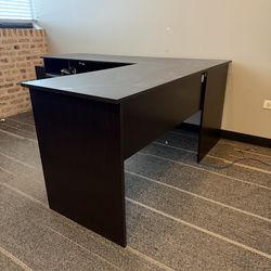 L-Shaped Office Desk / Workstation – Dark Finish