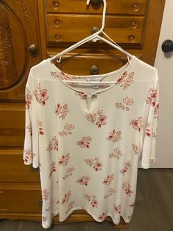 Women’s 2X shirt