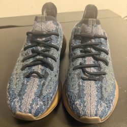  Yeezys Boost 380