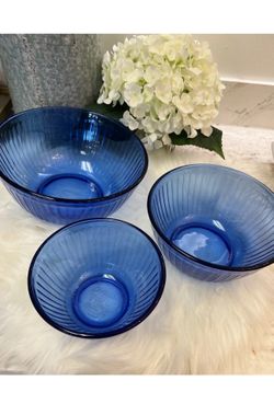 Vintage Nesting, Cobalt Blue Bowls