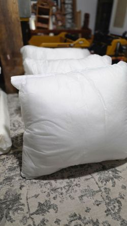White Pation Cushion Set