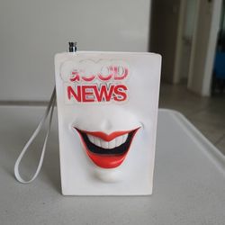 Extremely Rare Vintage Portable Mouth Lips Radio AM FM Good News Bad News *Read*