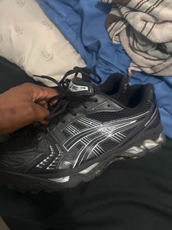 ASICS gel kayano 14