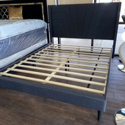 Gray Queen Size Bedframe Platform 