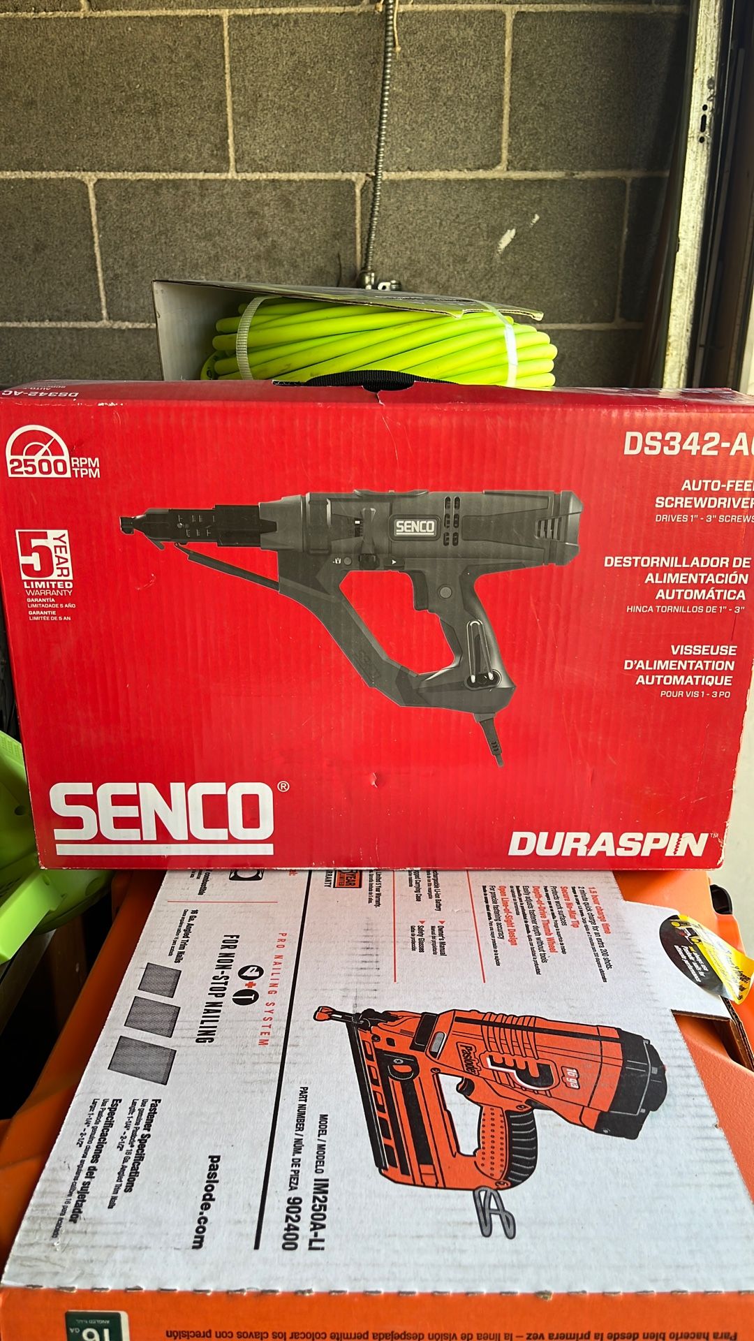 Senco Auto Feed Screwdriver