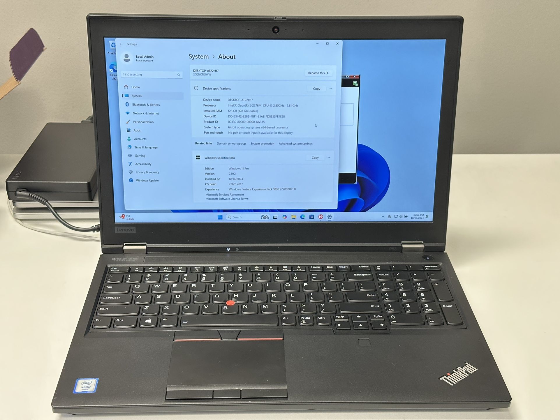 Lenovo Workstation/Laptop - Xeon CPU w/RTX 5000