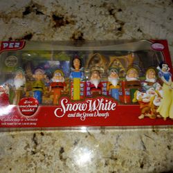 PEZ Limited Edition Snow White Set
