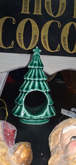 Vintage Set of 11 Ceramic Christmas Tree Napkin Rings – Emerald Green Glaze