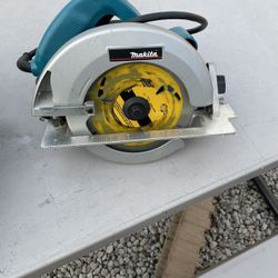 Makita Circular Saw 