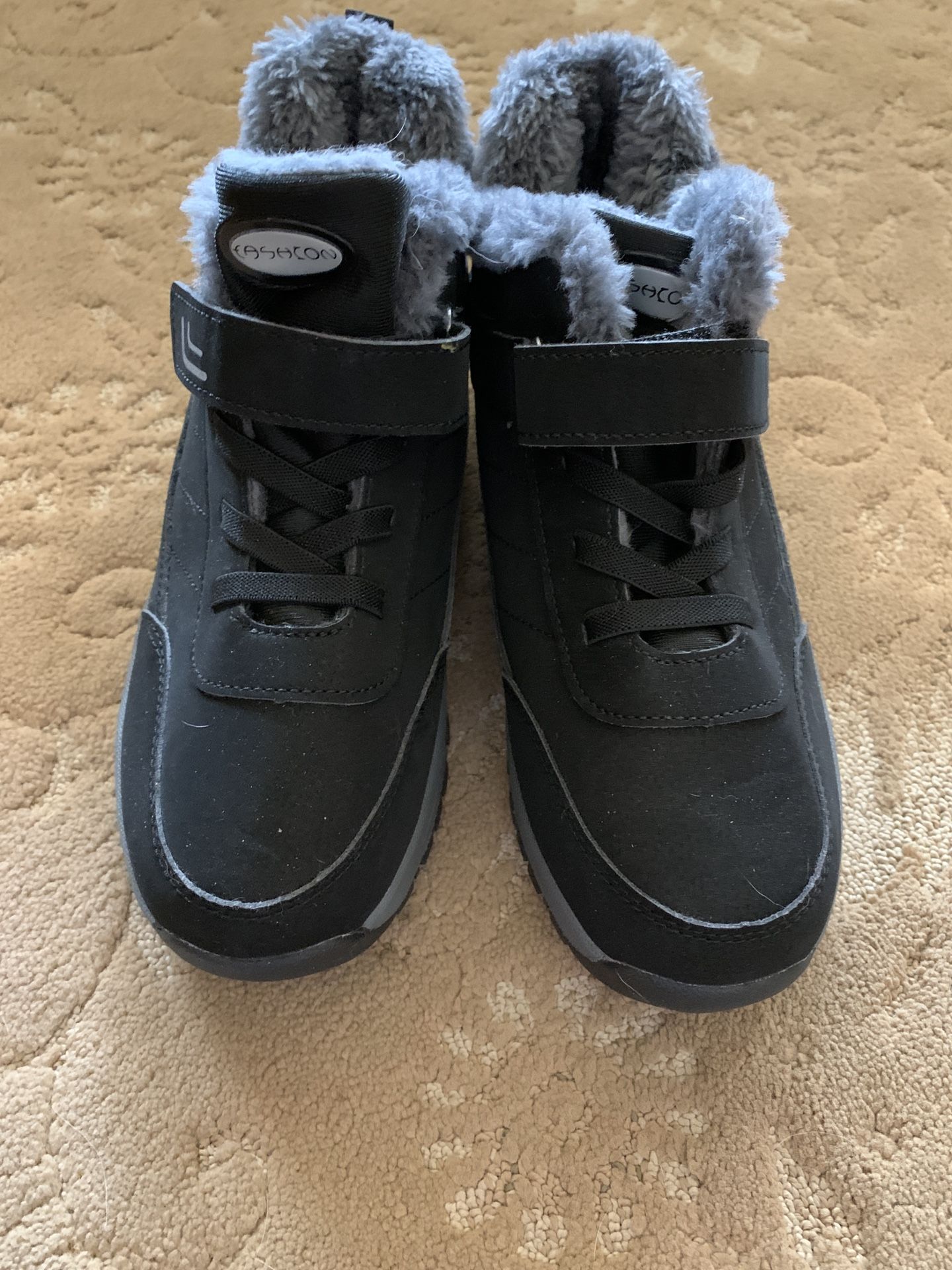 Women’s Boots (NEW)