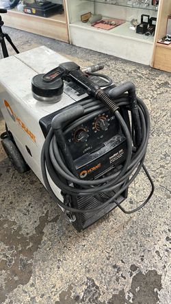 Hobart welding Ironman 240