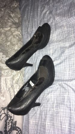 Merona heel size 8