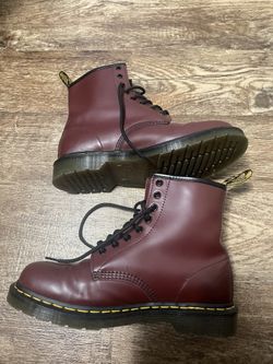 Dr Martens 11822 (1460) Smooth Cherry Red Leather Boots Men’s 10