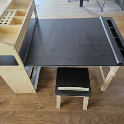 Guidecraft Deluxe Art Center: Kids' Montessori Art Table and Chairs