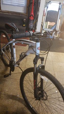 29 Schwinn Riva Mountain bike New for Sale in Melrose Park IL OfferUp
