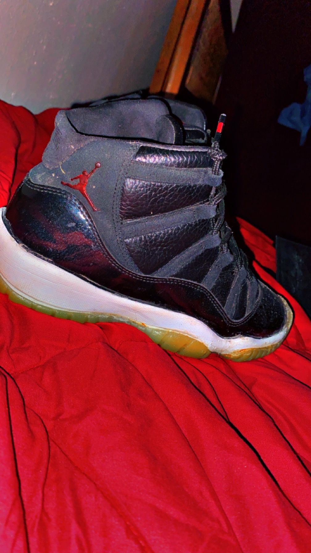 Jordan 11 7210