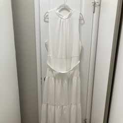 Anne Klein Never Worn Halter White Long Dress