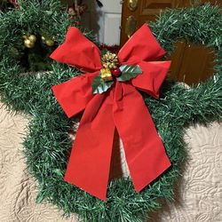 mickey mouse christmas wreathe
