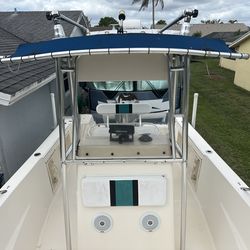 2004 Key West Blue Water 225cc