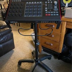 Akai-MPC-x