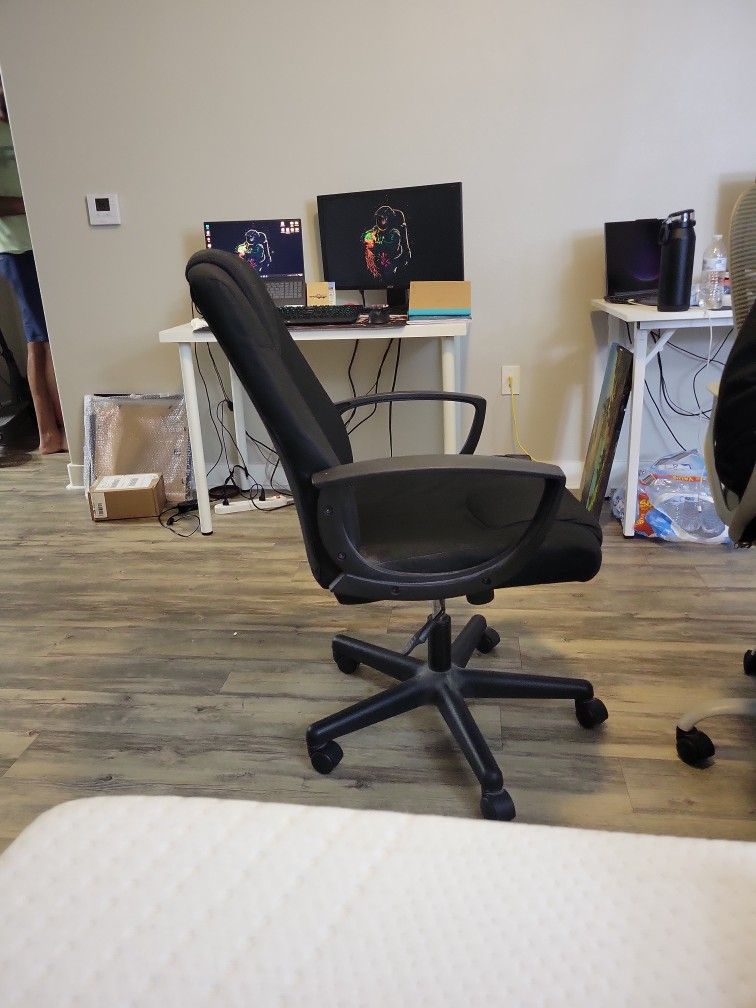 Chair | Desk Chair